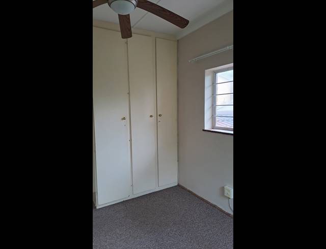 2 bed property to rent in OCEAN VIEW